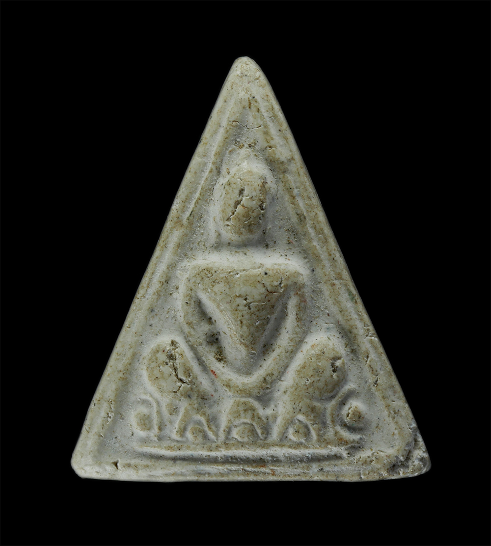 31Jul24 (194)p.jpg - พระผงสมเด็จพิมพ์สามเหลี่ยม หลังยันต์ ห้า พระเก่าสวย มวลสารดี ไม่ทราบที่ | https://kamulet.in.th